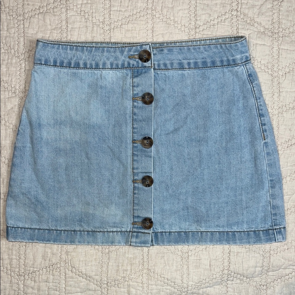 Forever 21 Denim Blue Button-Front Mini Skirt